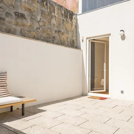 Marques Premium With Private Garden By Homing